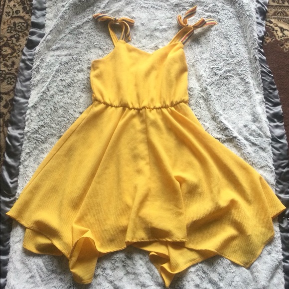 AmyWear Girl’s Dress - Picture 2 of 5